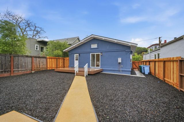 1809 Channing Way, Berkeley, CA 94703