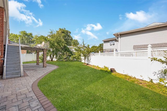 1777 Roberta Lane, Merrick, NY 11566