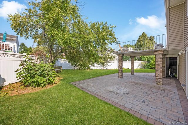 1777 Roberta Lane, Merrick, NY 11566