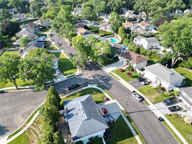 1777 Roberta Lane, Merrick, NY 11566