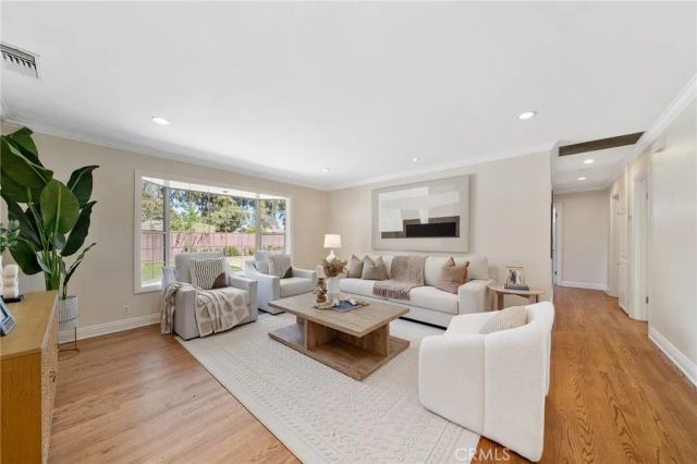 1240 S 9th, Arcadia, CA 91006