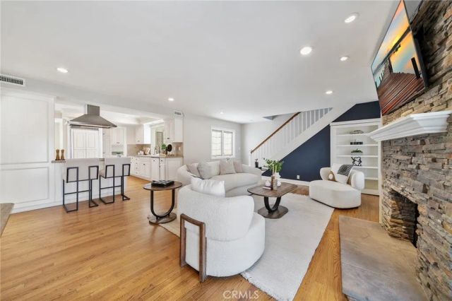 1240 S 9th, Arcadia, CA 91006