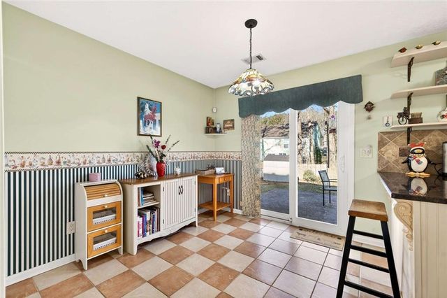 4009 Courtlin NW Cove, Lilburn, GA 30047