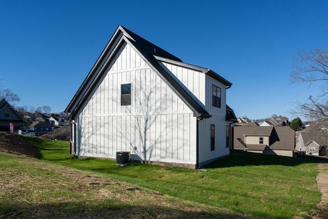 295 Running Oak Drive, Ringgold, GA 30736