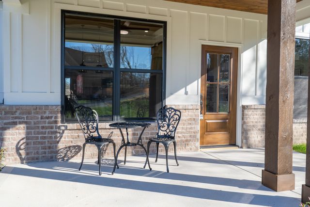 295 Running Oak Drive, Ringgold, GA 30736