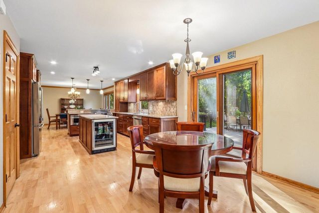 N66W31175 Chenequa CIRCLE, Hartland, WI 53029