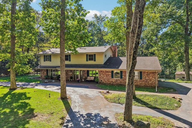 N66W31175 Chenequa CIRCLE, Hartland, WI 53029