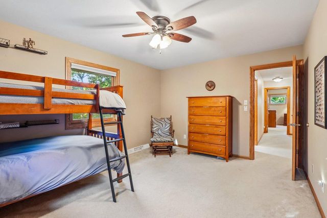 N66W31175 Chenequa CIRCLE, Hartland, WI 53029