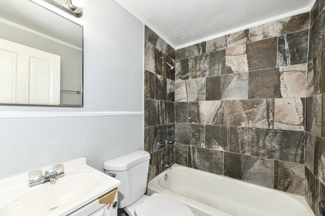 22 S Belleview Place, Indianapolis, IN 46222