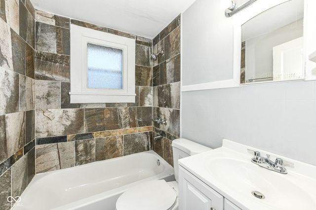 22 S Belleview Place, Indianapolis, IN 46222