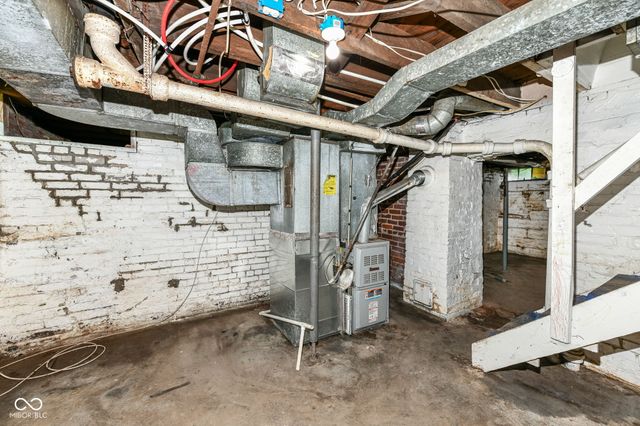 22 S Belleview Place, Indianapolis, IN 46222