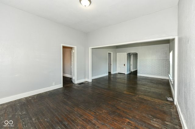 22 S Belleview Place, Indianapolis, IN 46222