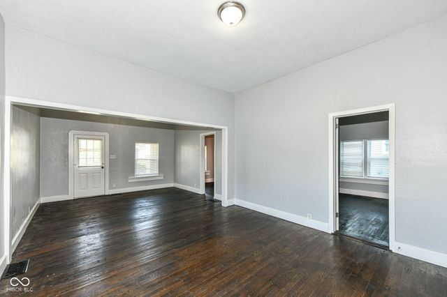 22 S Belleview Place, Indianapolis, IN 46222
