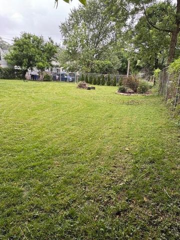 69 E Woodrow Avenue, Columbus, OH 43207