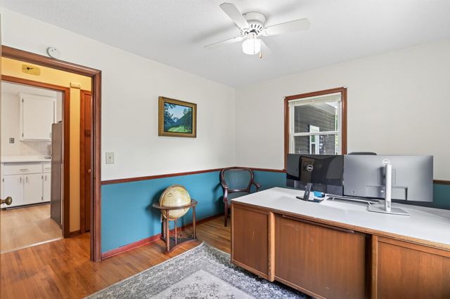 8326 Glenbrook Avenue S, Cottage Grove, MN 55016
