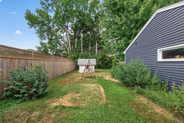 8326 Glenbrook Avenue S, Cottage Grove, MN 55016