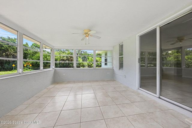 226 12th Street SW, Vero Beach, FL 32962
