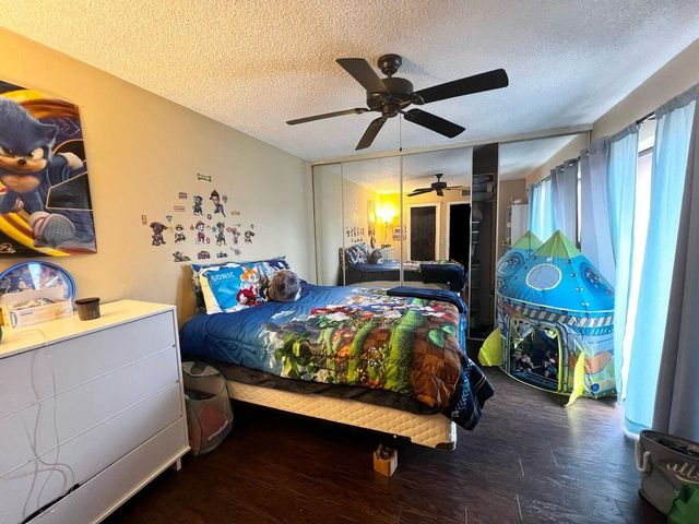 6207 62nd Way, West Palm Beach, FL 33409