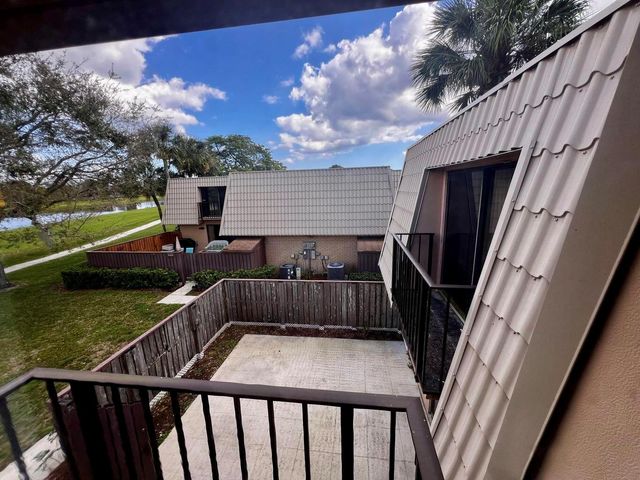 6207 62nd Way, West Palm Beach, FL 33409