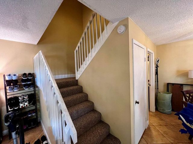 6207 62nd Way, West Palm Beach, FL 33409