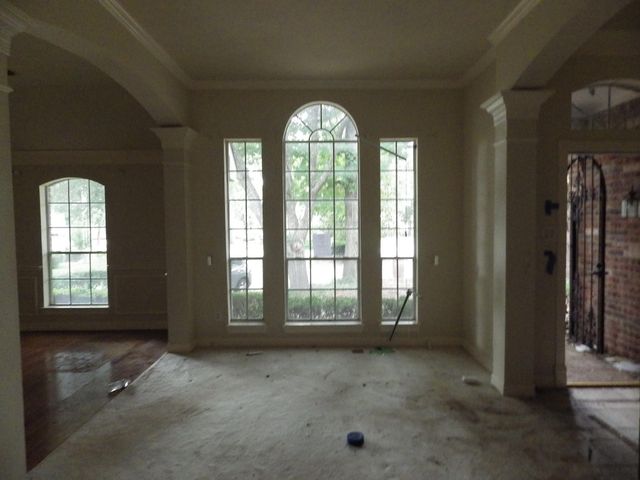 12 Robin Trail, Conroe, TX 77304