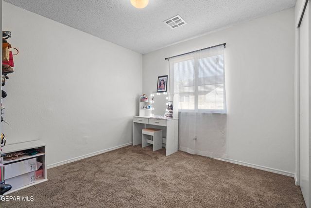 12733 RAUL MENDIOLA Lane, El Paso, TX 79938