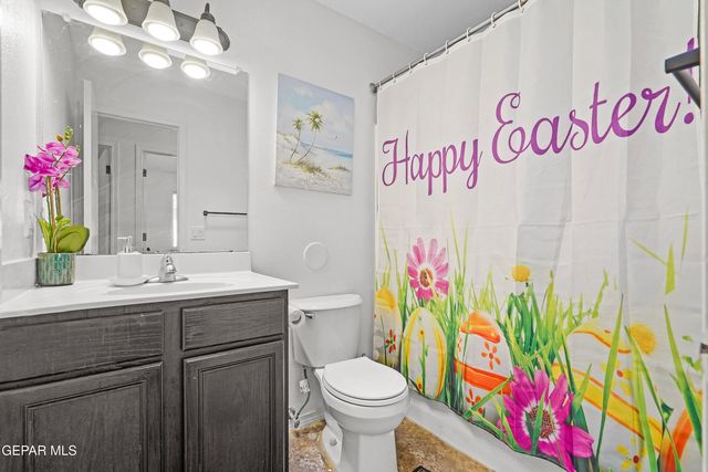 12733 RAUL MENDIOLA Lane, El Paso, TX 79938