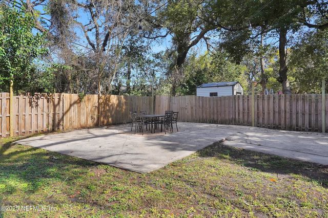 2643 COLLEGE Street, Jacksonville, FL 32204