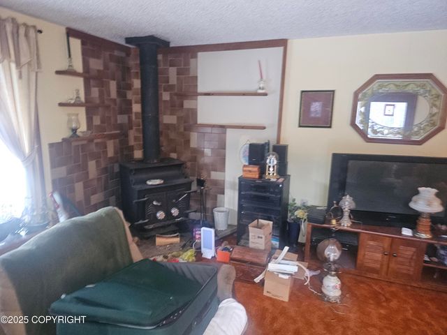 8400 George Court, Anchorage, AK 99516