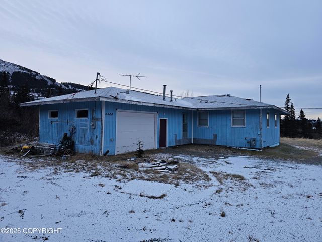 8400 George Court, Anchorage, AK 99516