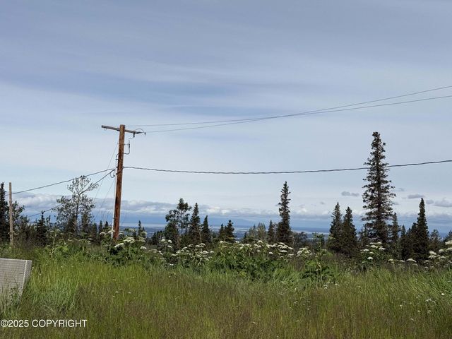8400 George Court, Anchorage, AK 99516