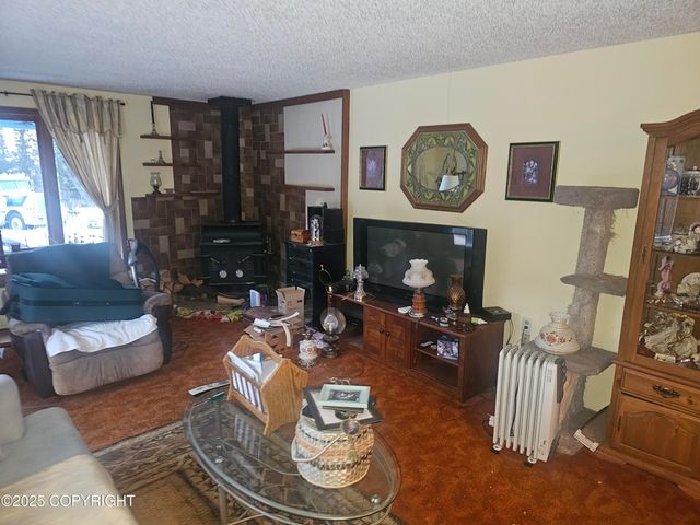 8400 George Court, Anchorage, AK 99516