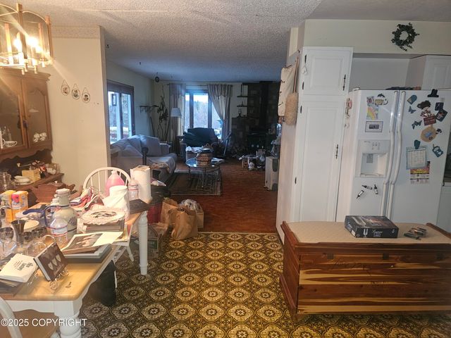 8400 George Court, Anchorage, AK 99516