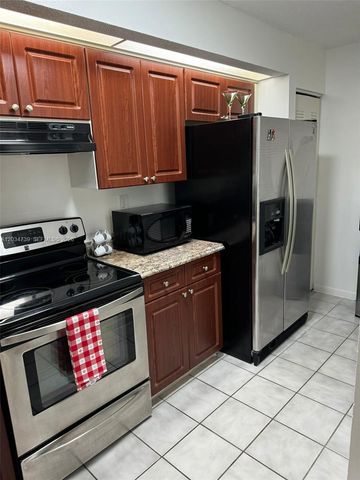 8660 SW 212th Street 108, Cutler Bay, FL 33189