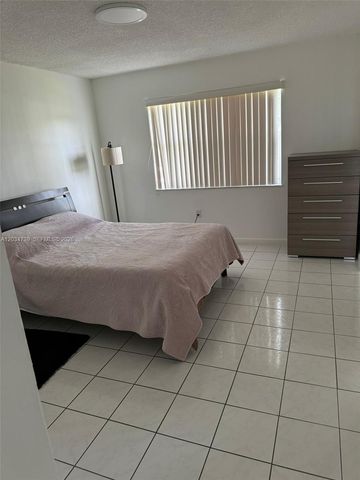 8660 SW 212th Street 108, Cutler Bay, FL 33189