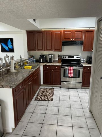 8660 SW 212th Street 108, Cutler Bay, FL 33189