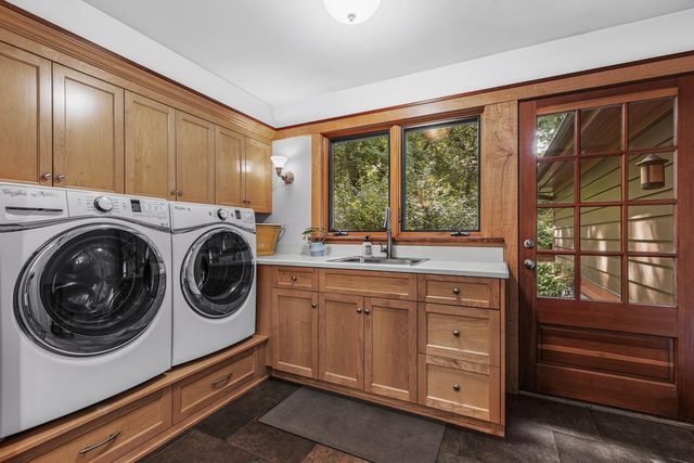 5955 Maple Forest, Minnetrista, MN 55364