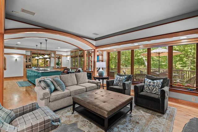 5955 Maple Forest, Minnetrista, MN 55364