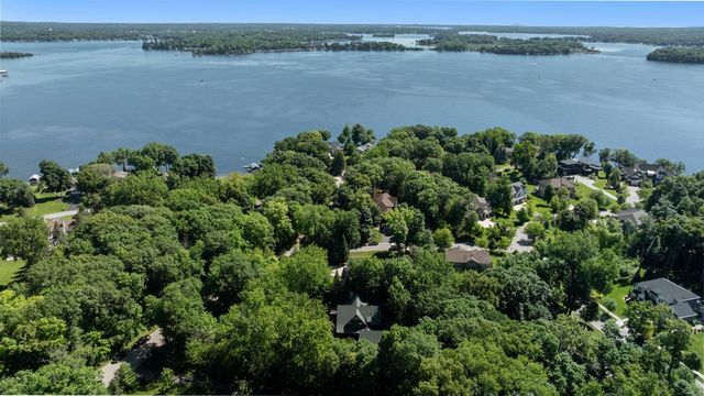 5955 Maple Forest, Minnetrista, MN 55364
