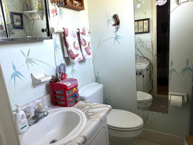 410 W Palm Street B8, Lantana, FL 33462