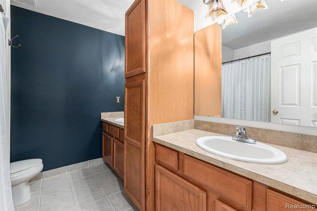 17102 Caitlin Circle, Commerce Twp, MI 48390