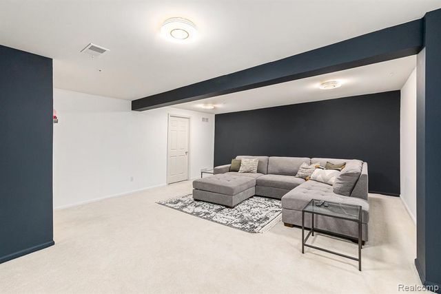 17102 Caitlin Circle, Commerce Twp, MI 48390