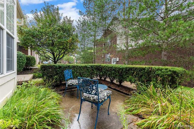 17102 Caitlin Circle, Commerce Twp, MI 48390