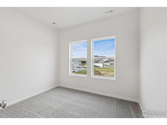 6335 Elk Pass Ln, Loveland, CO 80538