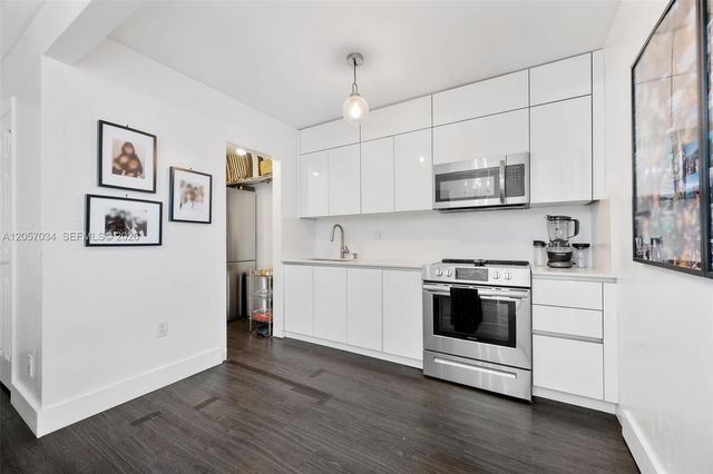 5555 Ludlam Road 41, South Miami, FL 33155
