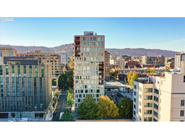 937 Nw GLISAN St 435, Portland, OR 97209