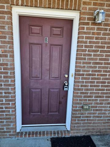 792 Cherrybark Ln, Clarksville, TN 37040