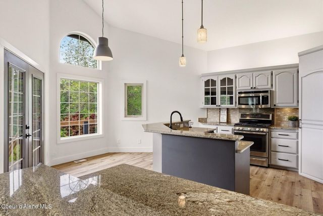 10988 W Thompson RD, Coeur D'alene, ID 83814