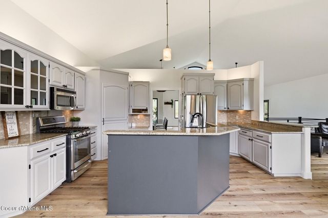 10988 W Thompson RD, Coeur D'alene, ID 83814