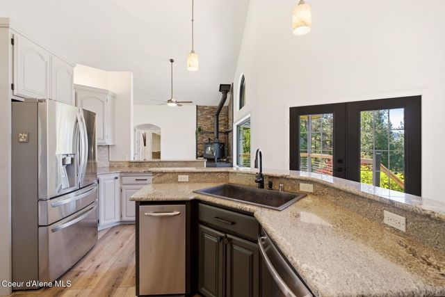 10988 W Thompson RD, Coeur D'alene, ID 83814